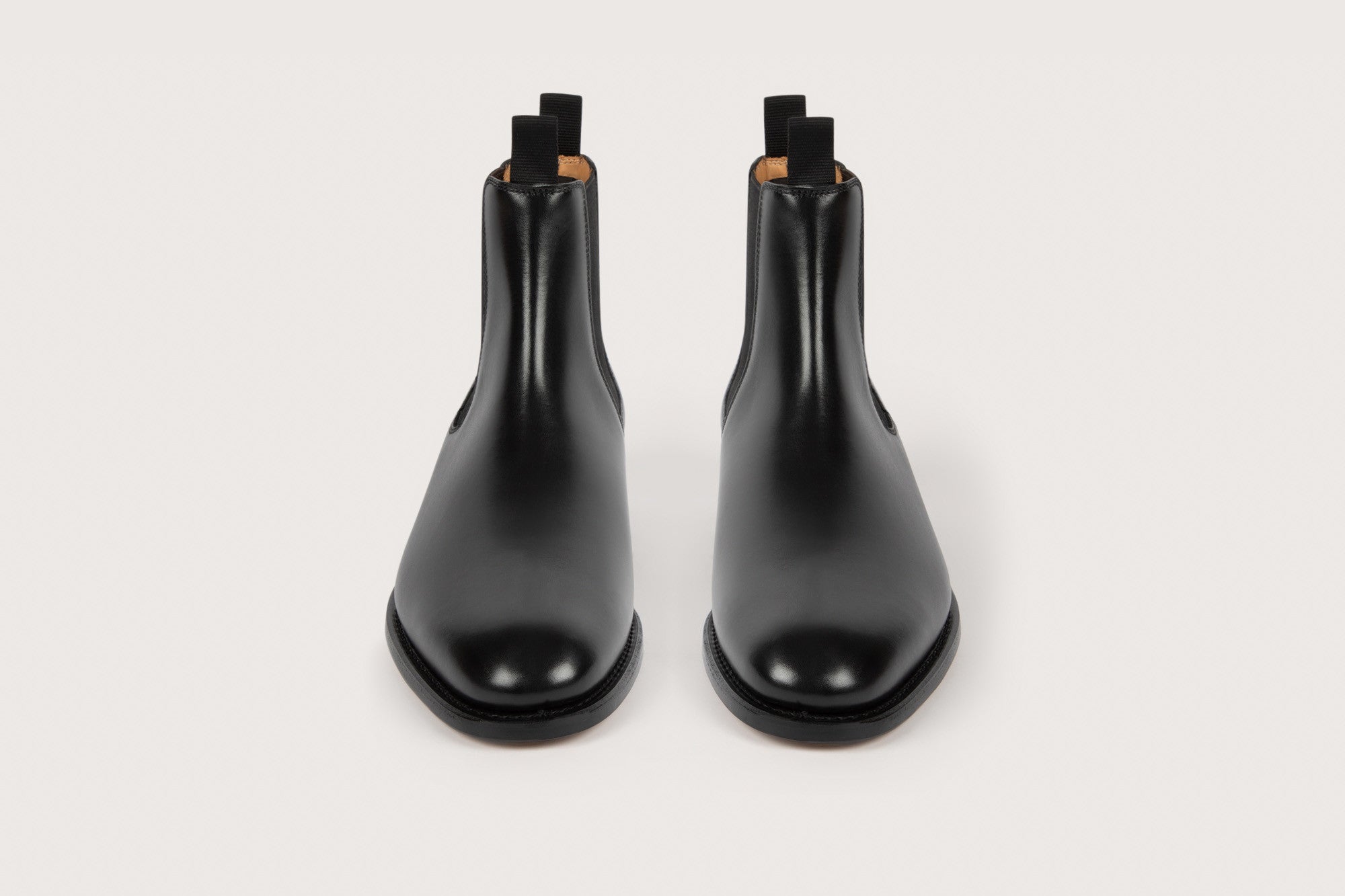 Frêne Box Noir Cuir