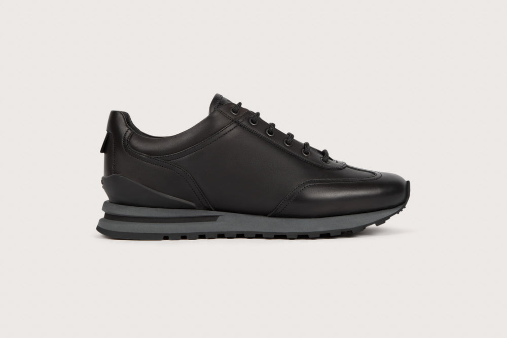 ATHI Black Anilcalf Trainer