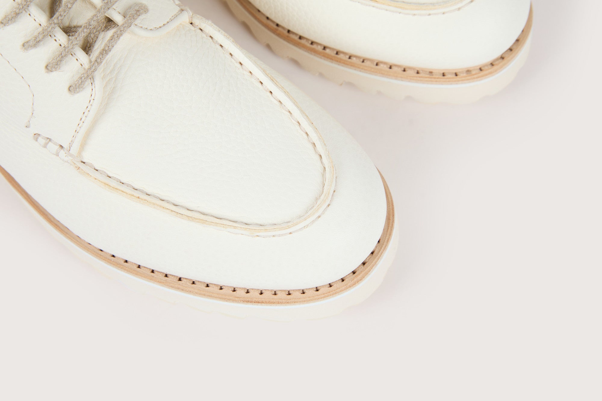 ILEX FE Piuma White G-Light