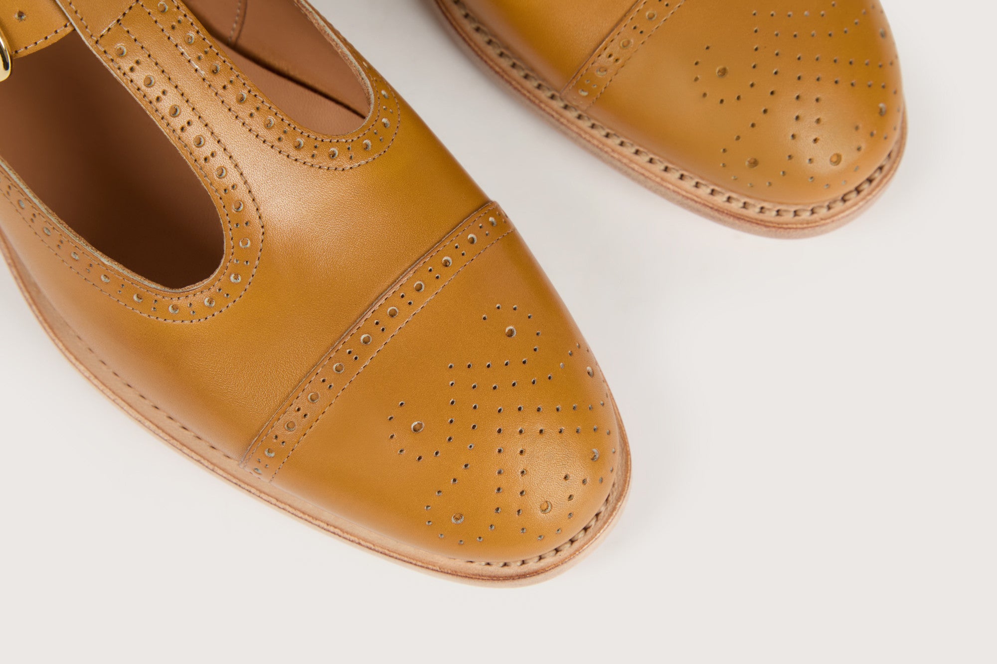 AMELIE Softycalf Gold Cuir