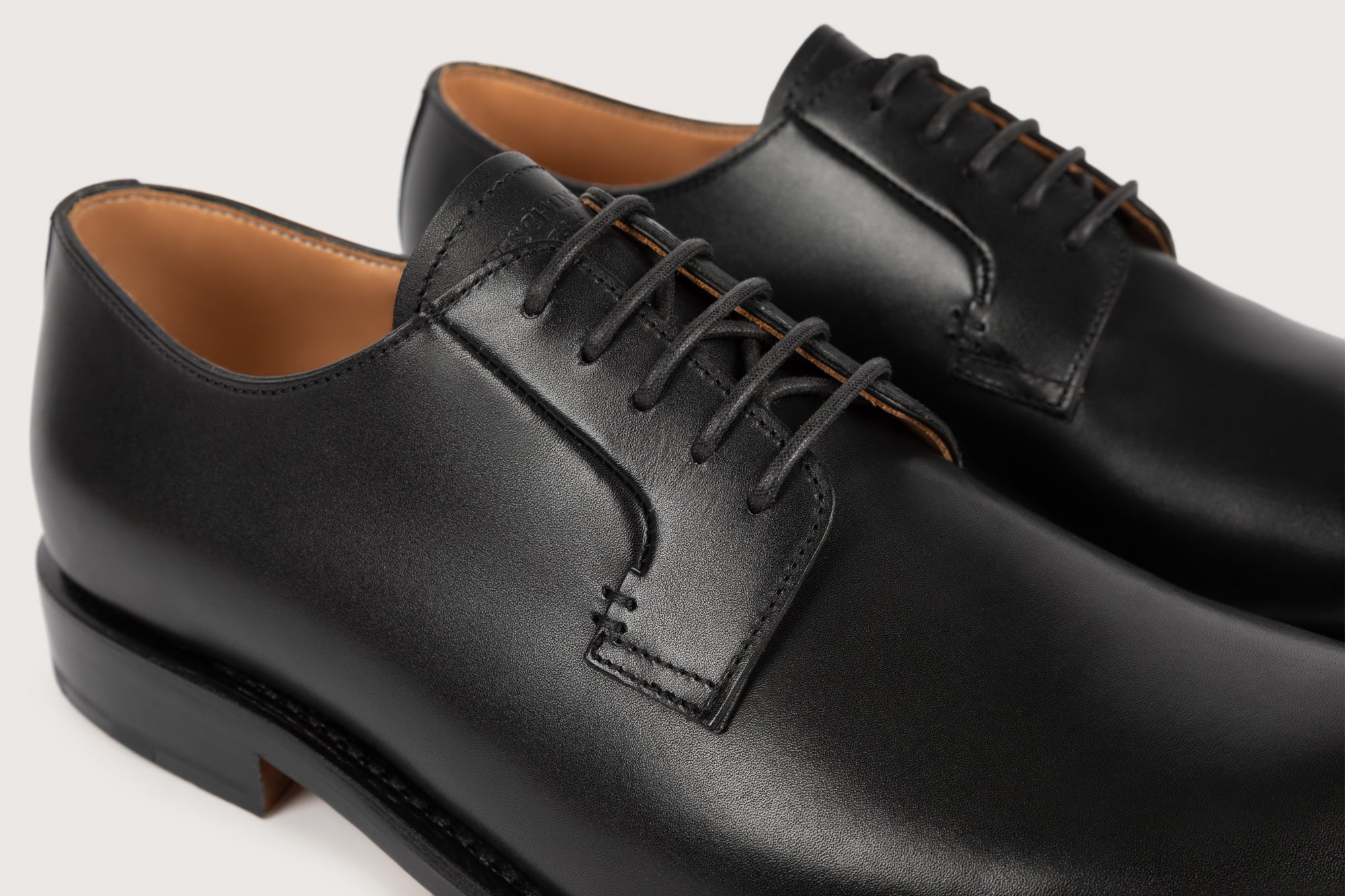 ARONIA Softycalf Noir Cuir