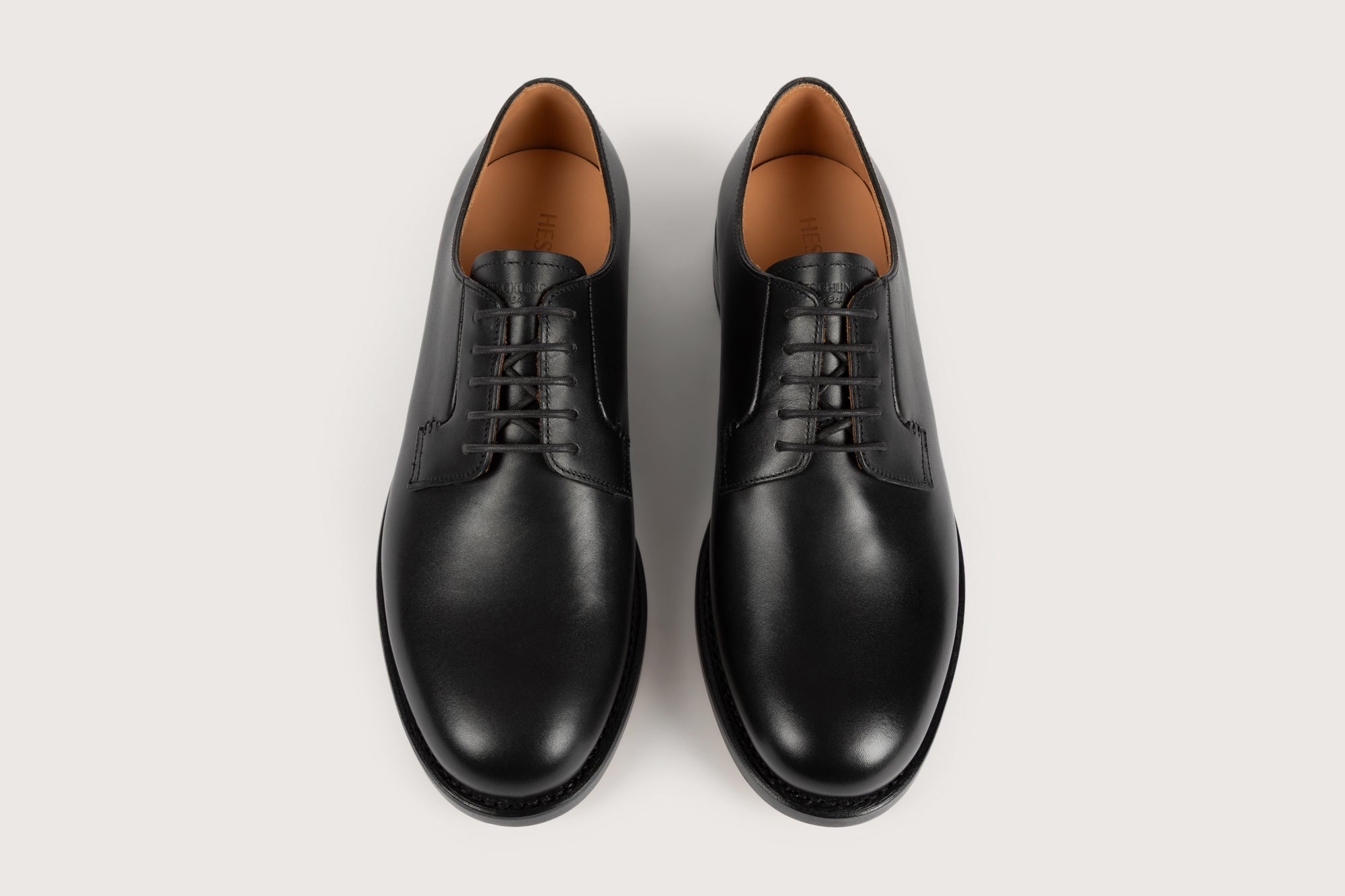 ARONIA Softycalf Noir Cuir