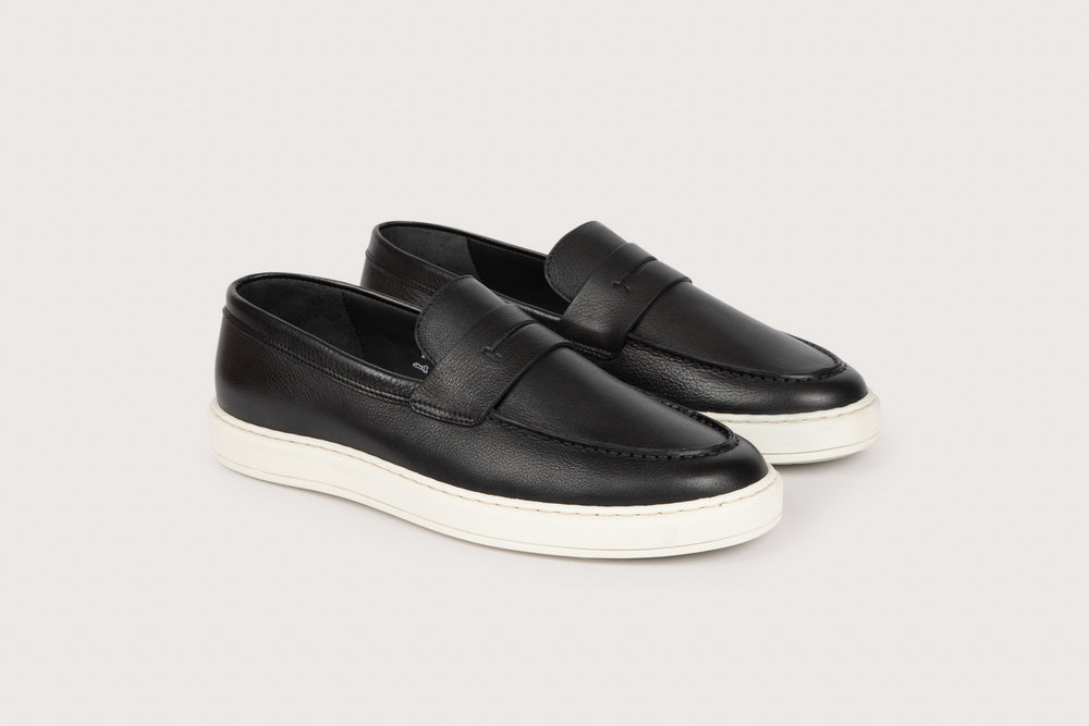 CLAY Black Rusticalf Smash