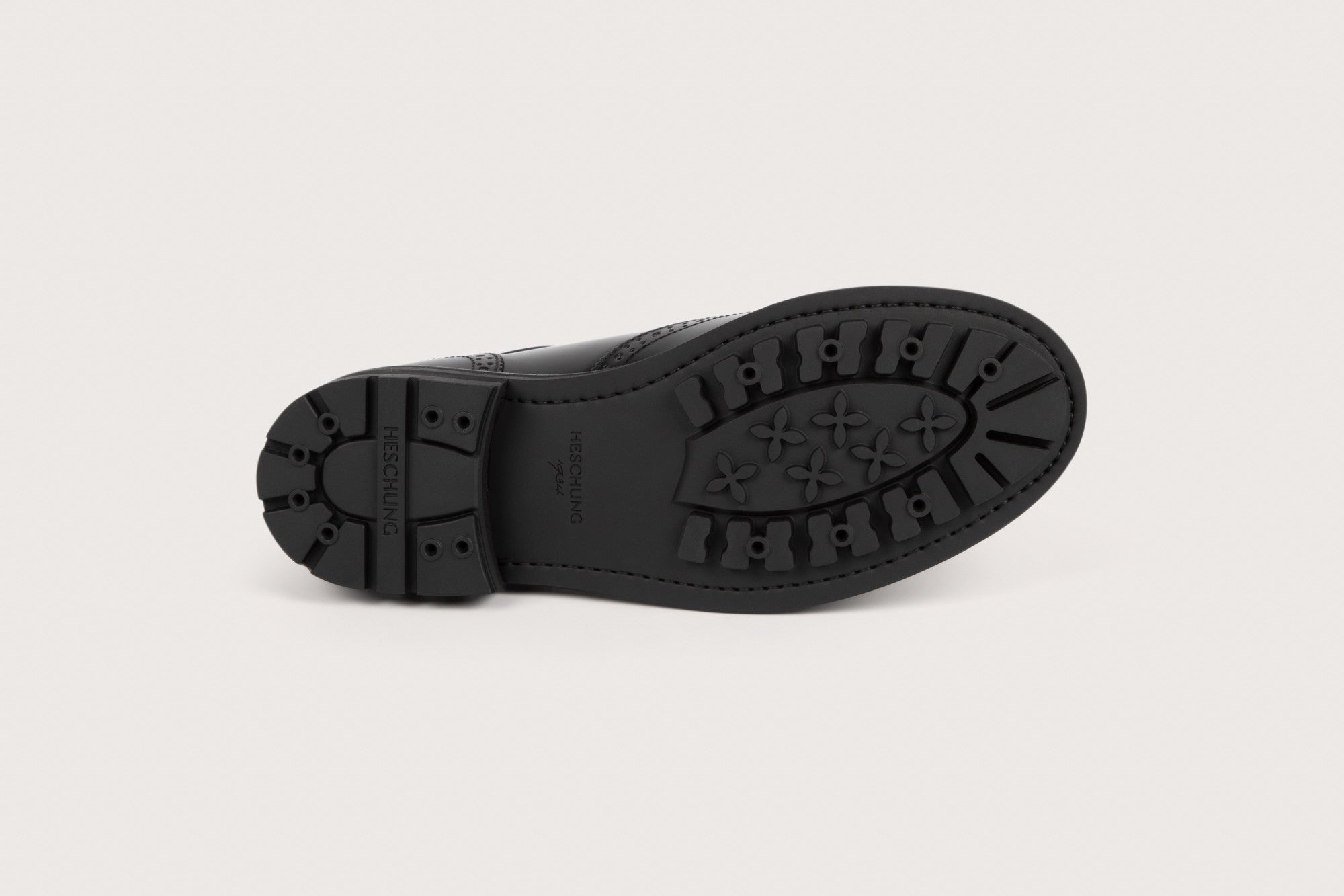 VANDA FE Black Windsor Commando