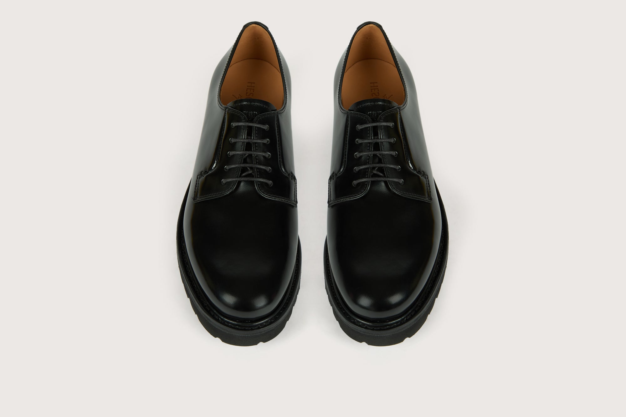 ARONIA FE Windsor Noir H-Light