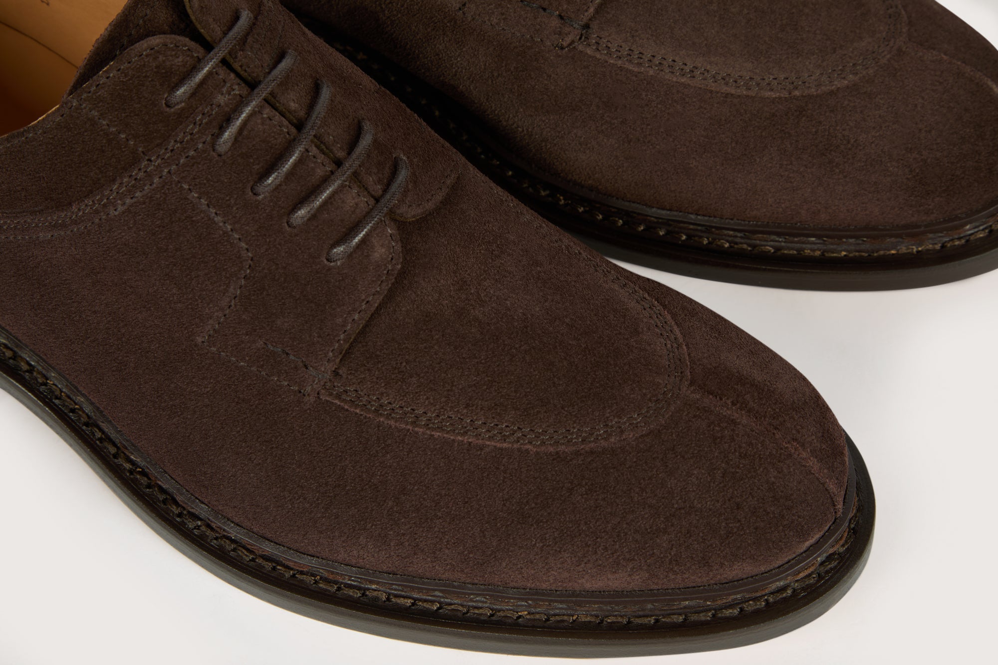 CATALPA Ébène Hydrovelours Leather