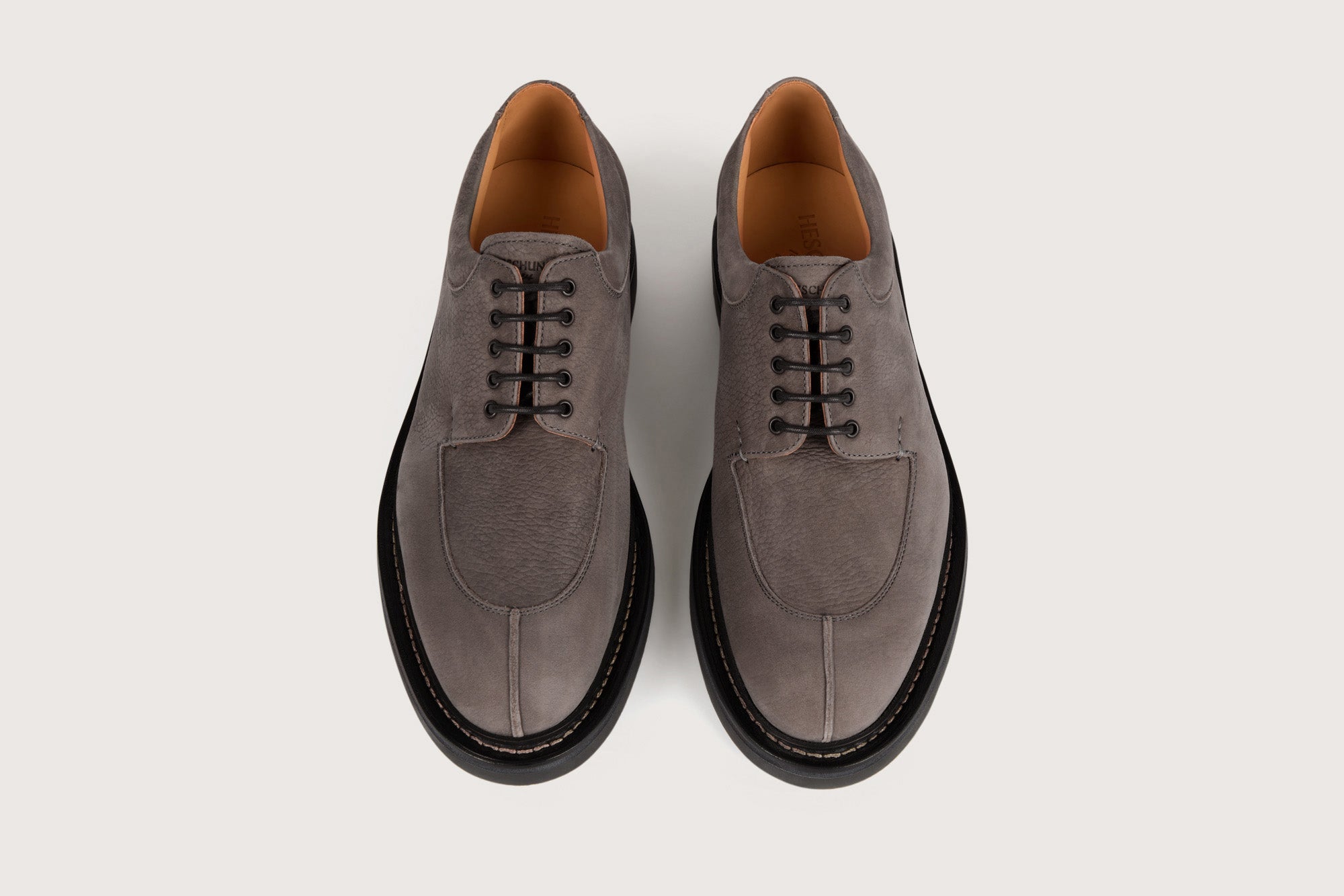 CERISIER Grey Nubuck Hevea