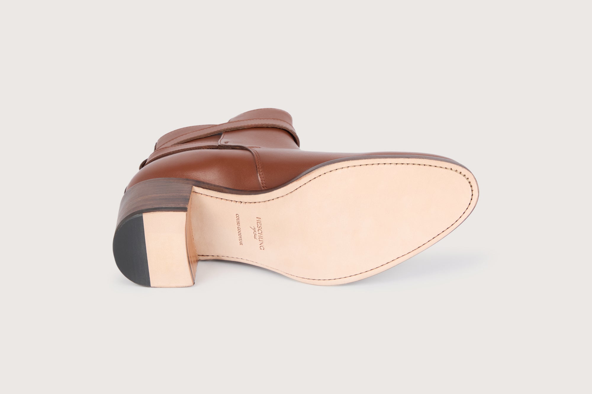 ÉPONA Gold Box Leather