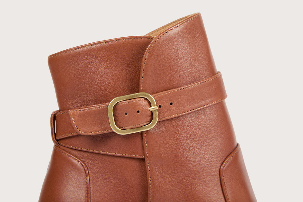 HERA Fauve Volutto Leather