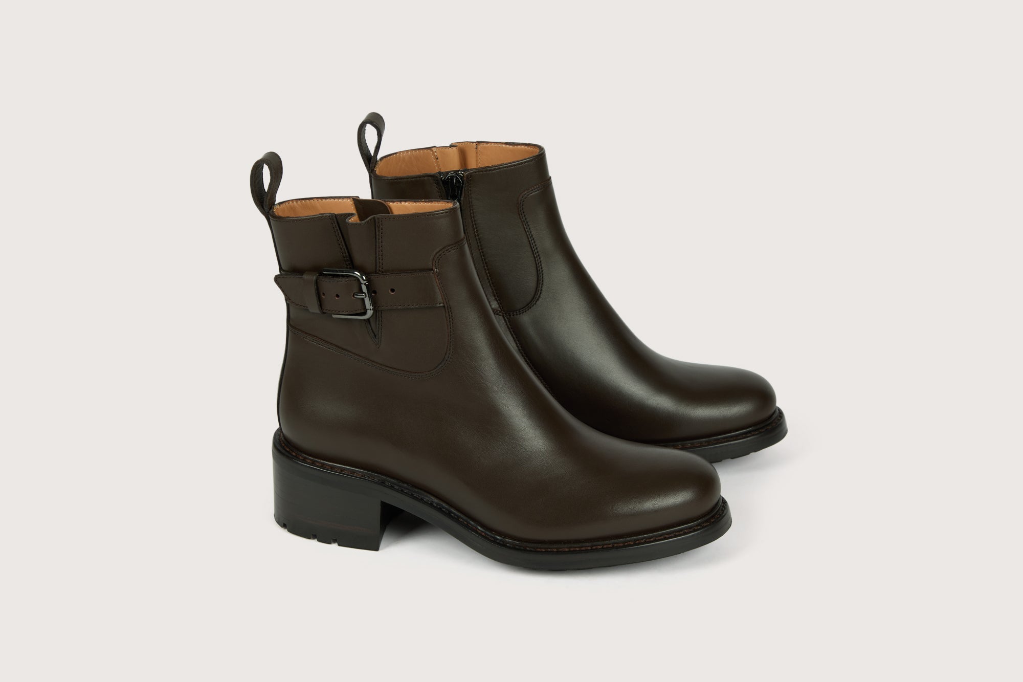 JUNE Moro Box Commando