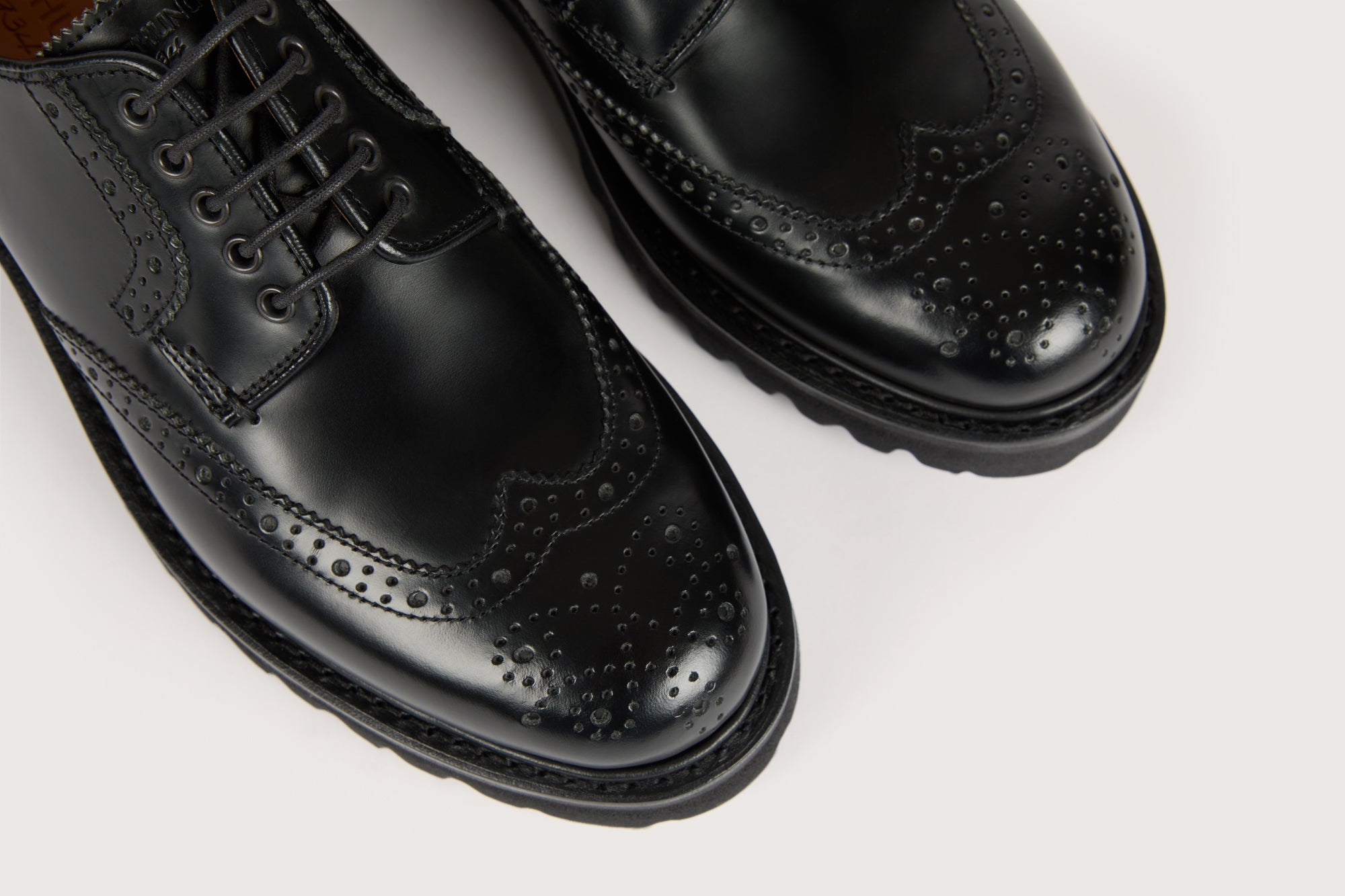 VANDA FE Windsor Noir H-Light
