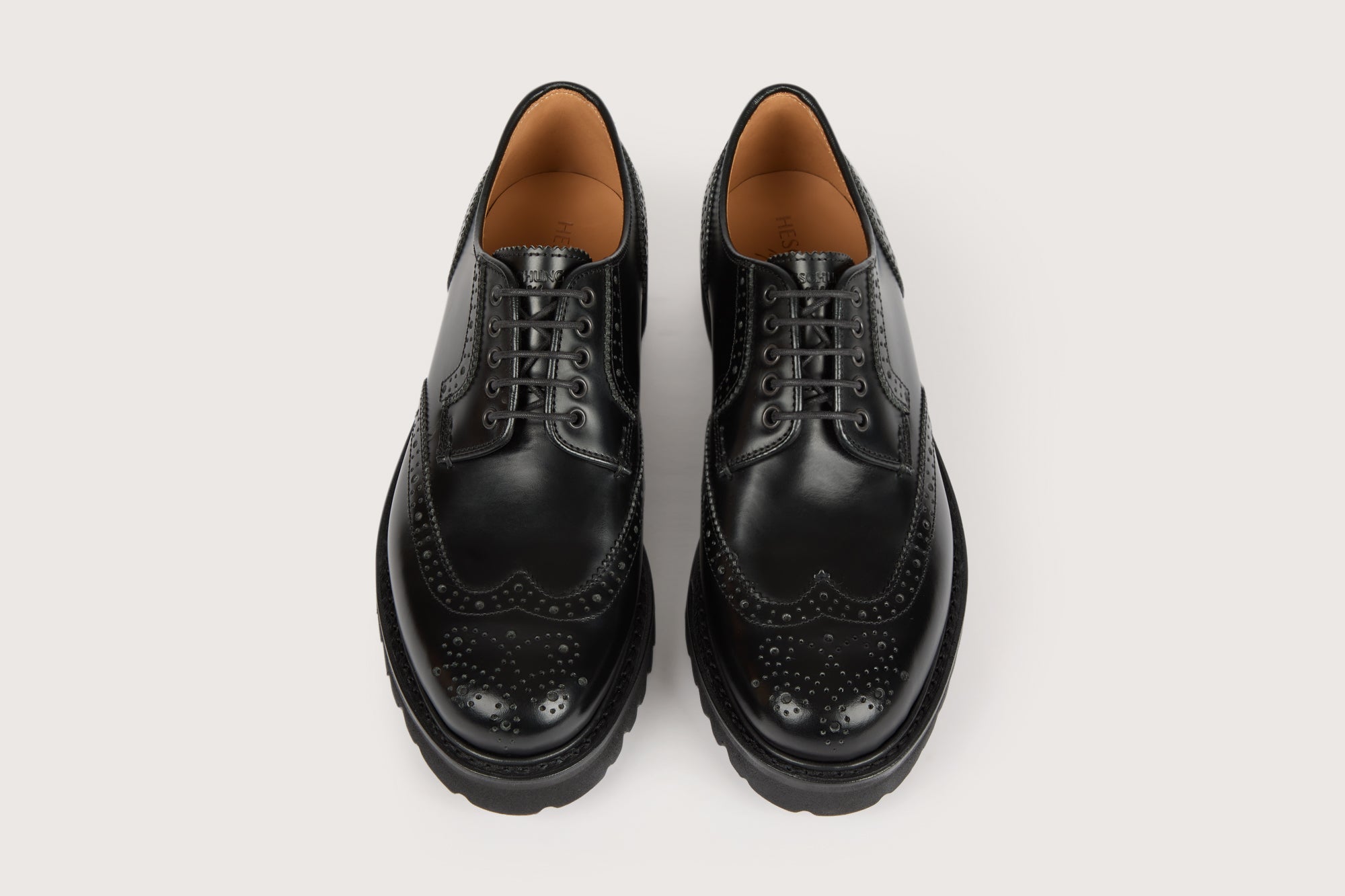 VANDA FE Windsor Noir H-Light